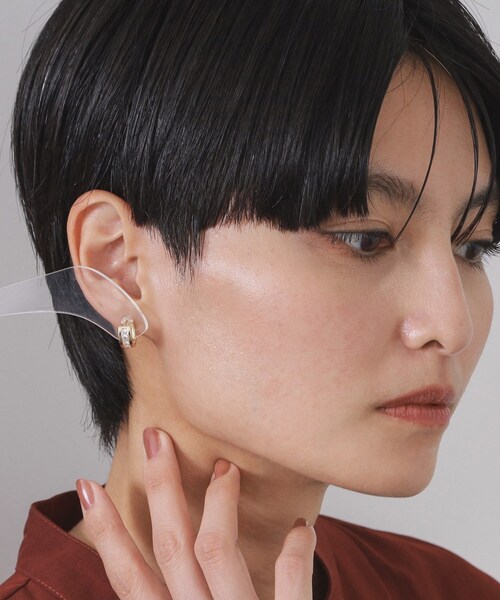 OPAQUE.CLIP(オペークドットクリップ)の「ビジューワンタッチピアス(ピアス(両耳用)・レディース・シルバー/ゴールド・00)」の8枚目の写真