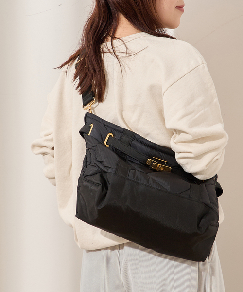 MIXTA（ミクスタ）の「【MIXTA/ミクスタ】WEST COAST CREW SWEATSHITS：スウェット（スウェット・レディース・ブラック/アイボリー・MEDIUM）」の11枚目の写真