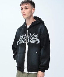 SEQUENZ（シークエンズ）の「SEQUENZ (シークエンズ) フロントプリント フルジップ パーカー（パーカー）」