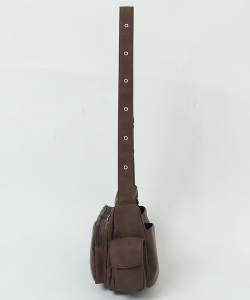 WEGO（ウィゴー）の「WEGO/2wayハトメショルダー（ショルダーバッグ・レディース・ブラウン/ブラック/グレー・FREE）」の5枚目の写真