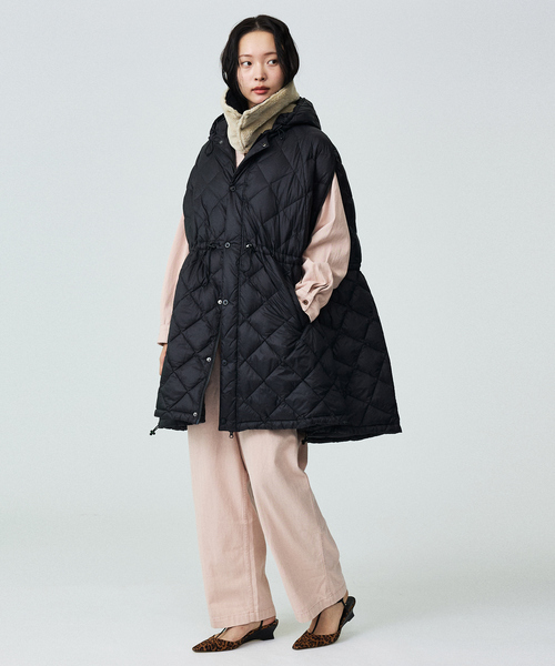 TAION / タイオン】ポンチョ型ダウン/ケープ/ダウン/フード付き/収納