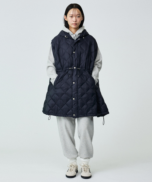 TAION / タイオン】ポンチョ型ダウン/ケープ/ダウン/フード付き/収納