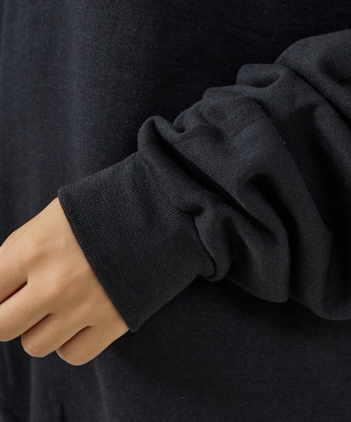 ABAHOUSE(アバハウス)の「【FRUIT OF THE LOOM】PRINT SWEAT2/ロゴ/ユニセックス【WEB限定】(スウェット・メンズ・ブラック/エンジ・M/L/XL)」の3枚目の写真