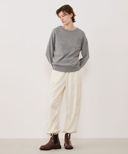 GALERIE VIE(ギャルリー ヴィー)の「スエットニット クルーネックプルオーバー(ニット/セーター・レディース・グレー/ネイビー/ホワイト・FREE)」の4枚目の写真