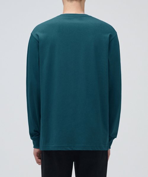MUSINSA STANDARD（ムシンサスタンダード）の「クルーネック長袖Tシャツ[ティール]（Tシャツ/カットソー・メンズ・その他・LARGE/MEDIUM/XX-LARGE）」の2枚目の写真