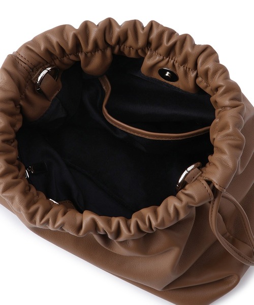 ADAM ET ROPE'（アダムエロペ）の「【WEB限定】チェーンショルダーバッグ（ショルダーバッグ・レディース・ブラック/キャメル・FREE）」の20枚目の写真