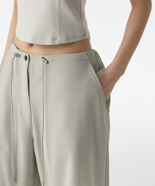 MUSINSA STANDARD WOMAN（ムシンサスタンダードウーマン）の「ウィメンズリネンライクパラシュートパンツ[ライトベージュ]（スラックス・レディース・その他・34/32/30/24/26/28）」の5枚目の写真