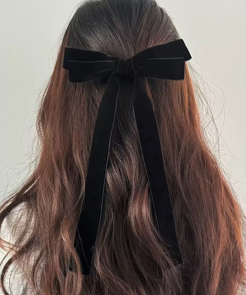 WESTSEA（ウエストシー）の「ベロア ロングリボン ヘアクリップ（バレッタ/ヘアクリップ・レディース・ブラック/ワイン・FREE）」の4枚目の写真