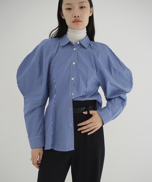 CLANE(クラネ)の「VOLUME SLEEVE SHIRTS(シャツ/ブラウス・レディース・ホワイト/ストライプ・2/1)」の2枚目の写真