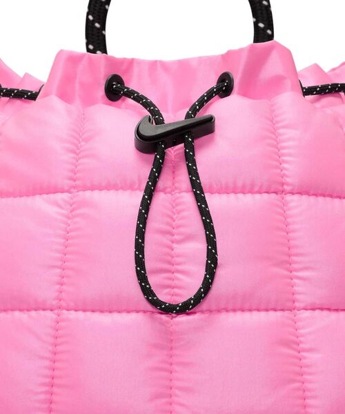 NIKE(ナイキ)の「ナイキ スポーツウェア パフル バックパック (9L) / Nike Sportswear Puffle Backpack (9L) HQ6693-606 Pink Spell(バックパック/リュック・メンズ・ピンク系その他2・ONE SIZE)」の5枚目の写真