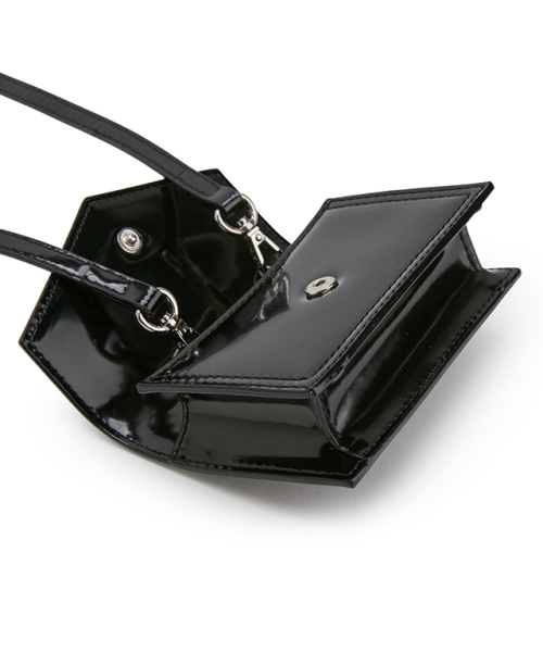 LAP(ラップ)の「POPPING MINI CROSS BAG AR7AB242(メッセンジャーバッグ・レディース・ブラック/ブルー/アイボリー・FREE)」の4枚目の写真