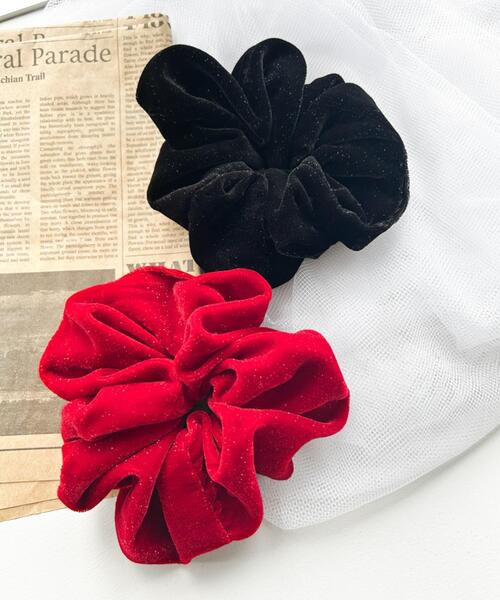 WEGO（ウィゴー）の「WEGO/ベロアラメシュシュ（シュシュ・レディース・レッド/ブラック・FREE）」の3枚目の写真