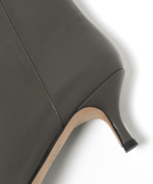 ODETTE E ODILE(オデットエオディール)の「ソフトポインテッドプレーン ショートブーツ60↓↑(ブーツ・レディース・ブラック/グレー系・22.5cm/22cm/25cm/24.5cm/23cm/23.5cm/24cm)」の15枚目の写真