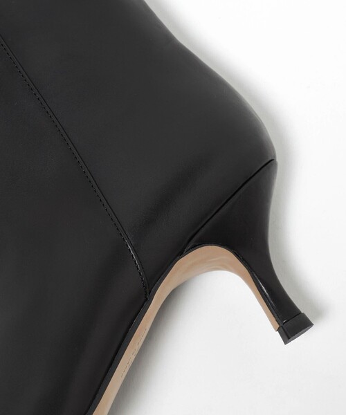 ODETTE E ODILE(オデットエオディール)の「ソフトポインテッドプレーン ショートブーツ60↓↑(ブーツ・レディース・ブラック/グレー系・22.5cm/22cm/25cm/24.5cm/23cm/23.5cm/24cm)」の18枚目の写真