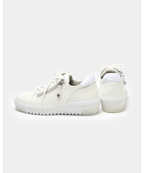 fitfit（フィットフィット）の「サイドジップレザースニーカー700（スニーカー・レディース・シャンパン/ホワイト/グレー系6/ブラック・22cm/22.5cm/23cm/23.5cm/24cm/24.5cm/25.0cm）」の12枚目の写真