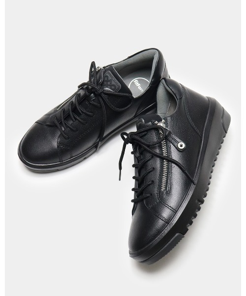 セール】サイドジップレザースニーカー700（スニーカー）｜fitfit