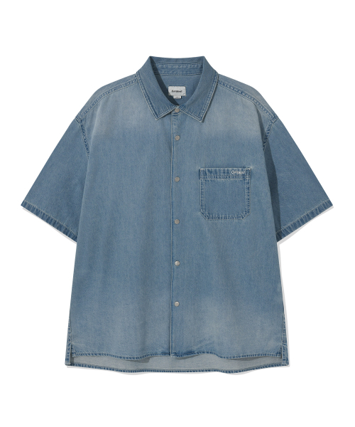 COVERNAT(カバーナット)の「ウォッシングデニムハーフシャツ Light Blue(シャツ/ブラウス・レディース・その他・SMALL/MEDIUM/LARGE/X-LARGE/XX-LARGE/X-SMALL)」の2枚目の写真