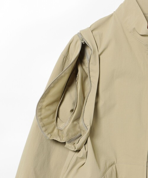 BEAMS GOLF(ビームスゴルフ)の「ORANGE LABEL / 2WAY ストレッチ リップストップブルゾン(ブルゾン・メンズ・ベージュ/ブラック・MEDIUM/LARGE/X-LARGE/SMALL)」の18枚目の写真