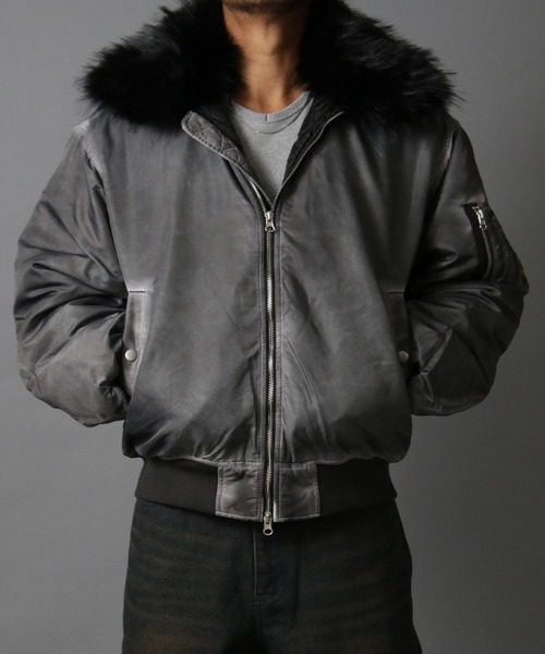 NYLAUS（ナイラス）の「【NYS】ヴィンテージ加工 脱着ファー 2WAYフライトジャケット ファーブルゾン（MA-1・メンズ・グレー/カーキ/ブラック・M/L）」の2枚目の写真