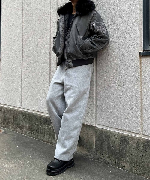 NYLAUS（ナイラス）の「【NYS】ヴィンテージ加工 脱着ファー 2WAYフライトジャケット ファーブルゾン（MA-1・メンズ・グレー/カーキ/ブラック・M/L）」の9枚目の写真