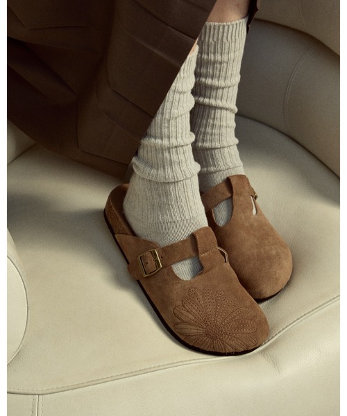 CLASSIQUE T-STRAP SUEDE MULE / クラシック ストラップ ミュール