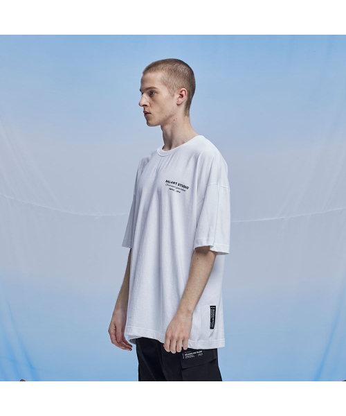 BALANT(バラント)の「クラシックスローガンスタジオTシャツ - ホワイト(Tシャツ/カットソー・メンズ・その他・MEDIUM/LARGE)」の2枚目の写真