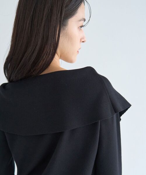 YECCA VECCA（イェッカヴェッカ）の「2wayオフショルカラーカーディガン（カーディガン/ボレロ・レディース・オフホワイト/ブラック/ベージュ/ラベンダー・FREE）」の19枚目の写真