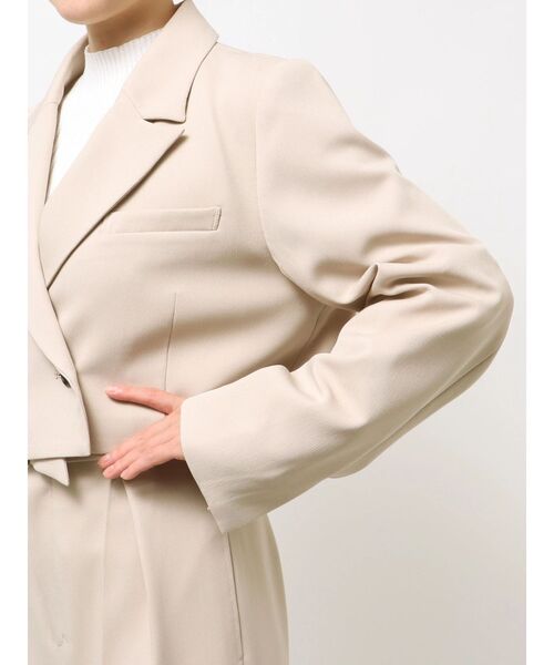 MURUA(ムルーア)の「【セットアップ対応】ショートテーラードジャケット(テーラードジャケット・レディース・ベージュ/ミント/グレー/ブラック・FREE)」の11枚目の写真