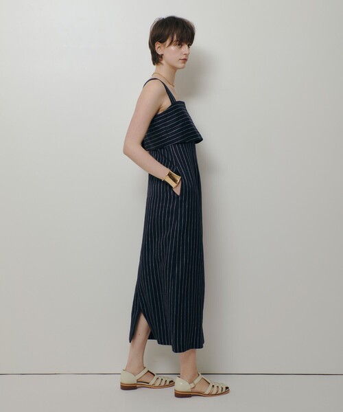 allureville(アルアバイル)の「リネンストライプジャンパーワンピース(ワンピース・レディース・ネイビー・1/2)」の3枚目の写真