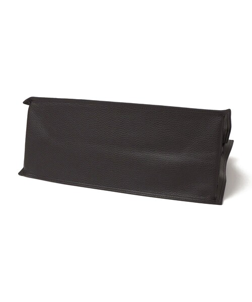 VIOLAd'ORO（ヴィオラドーロ）の「VIOLAd’ORO:A4 金具付き トート（トートバッグ・レディース・キャメル/ブラック・ONE SIZE）」の11枚目の写真