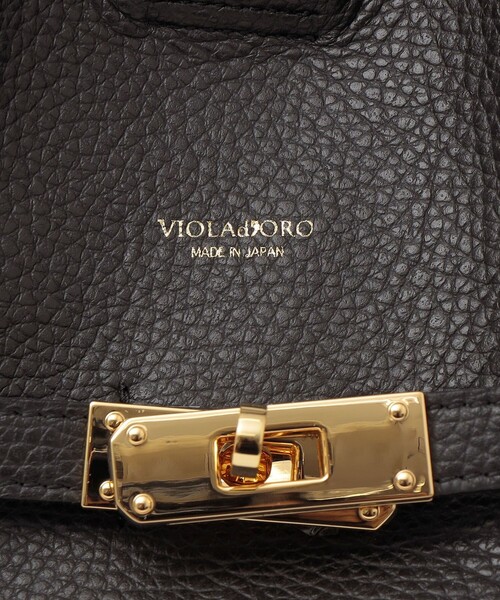 VIOLAd'ORO（ヴィオラドーロ）の「VIOLAd’ORO:A4 金具付き トート（トートバッグ・レディース・キャメル/ブラック・ONE SIZE）」の8枚目の写真