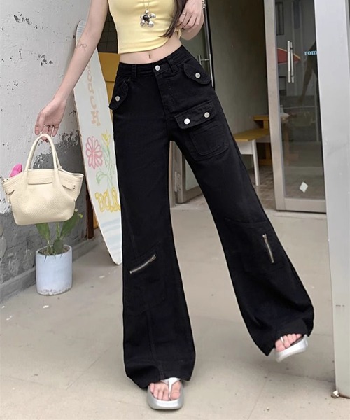 &soiree(アンドソワレ)の「ランダムポケットストレートパンツ(デニムパンツ・レディース・ブラック・X-LARGE/LARGE/MEDIUM/SMALL)」の4枚目の写真