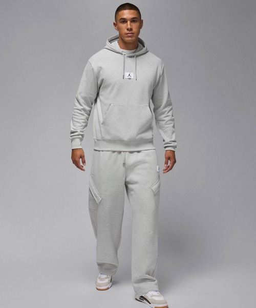 JORDAN BRAND(ジョーダンブランド)の「JORDAN BRAND M J FLT FLC PO / ジョーダン ブランド フライト フリース プルオーバー L/S フーディ / NIKE【SP】(パーカー・メンズ・グレー・S/M/L/XL/XXL)」の2枚目の写真