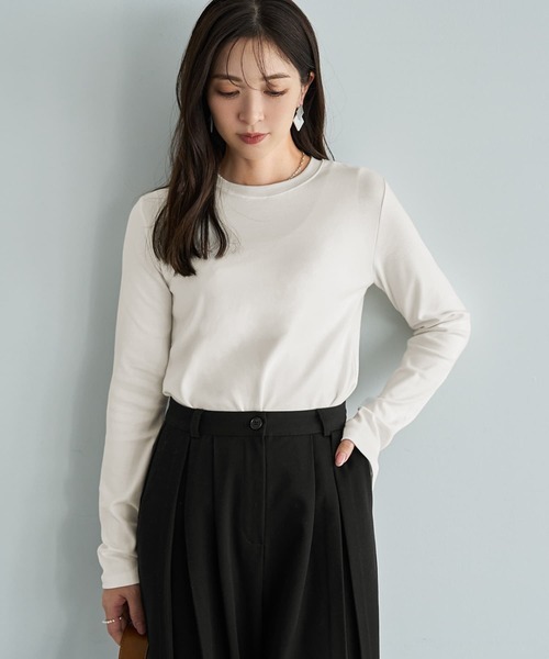 STYLE DELI(スタイルデリ)の「シンプルなフラットカットソートップス(Tシャツ/カットソー・レディース・ブラック/ホワイト/ライトグレー・FREE)」の2枚目の写真