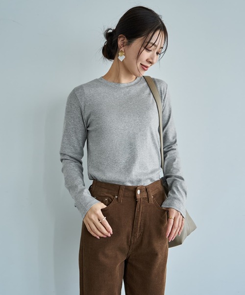 STYLE DELI(スタイルデリ)の「シンプルなフラットカットソートップス(Tシャツ/カットソー・レディース・ブラック/ホワイト/ライトグレー・FREE)」の9枚目の写真