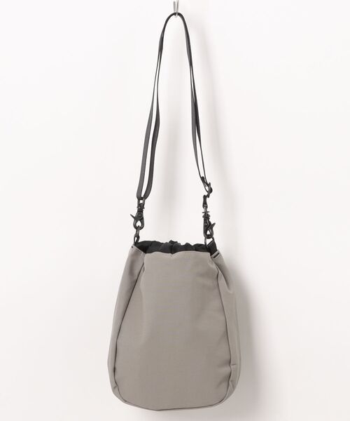 STANDARD SUPPLY(スタンダードサプライ)の「【STANDARD SUPPLY】CHALK SHOULDER/チョークショルダー/バッグ(ショルダーバッグ・メンズ・グレー/ブラック/ベージュ・FREE)」の7枚目の写真