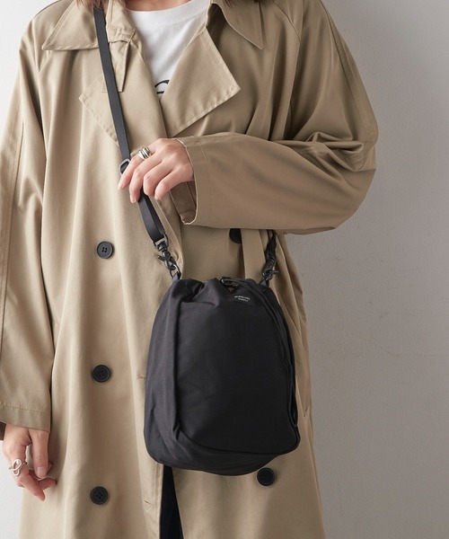 STANDARD SUPPLY(スタンダードサプライ)の「【STANDARD SUPPLY】CHALK SHOULDER/チョークショルダー/バッグ(ショルダーバッグ・メンズ・グレー/ブラック/ベージュ・FREE)」の2枚目の写真