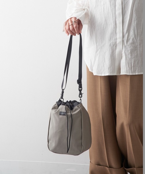 STANDARD SUPPLY(スタンダードサプライ)の「【STANDARD SUPPLY】CHALK SHOULDER/チョークショルダー/バッグ(ショルダーバッグ・メンズ・グレー/ブラック/ベージュ・FREE)」の16枚目の写真