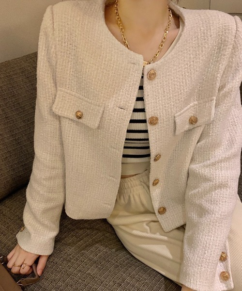 yuue' ( wear )(ユーイ)の「オフィス、プライベート、オケージョンにも◎ノーカラーツイードショートジャケット(その他アウター・レディース・ホワイト/ブラック・FREE)」の14枚目の写真