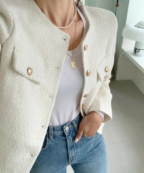 yuue' ( wear )(ユーイ)の「オフィス、プライベート、オケージョンにも◎ノーカラーツイードショートジャケット(その他アウター・レディース・ホワイト/ブラック・FREE)」の5枚目の写真