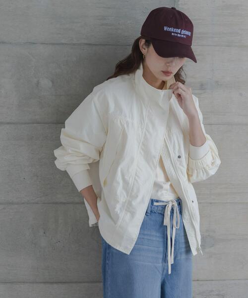 URBAN RESEARCH Sonny Label(アーバンリサーチサニーレーベル)の「撥水スタンドカラーナイロンブルゾン(ナイロンジャケット・レディース・ベージュ系その他/ホワイト系その他/ブラック・FREE)」の15枚目の写真