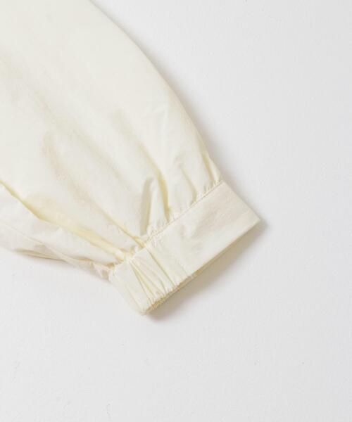 URBAN RESEARCH Sonny Label(アーバンリサーチサニーレーベル)の「撥水スタンドカラーナイロンブルゾン(ナイロンジャケット・レディース・ベージュ系その他/ホワイト系その他/ブラック・FREE)」の4枚目の写真