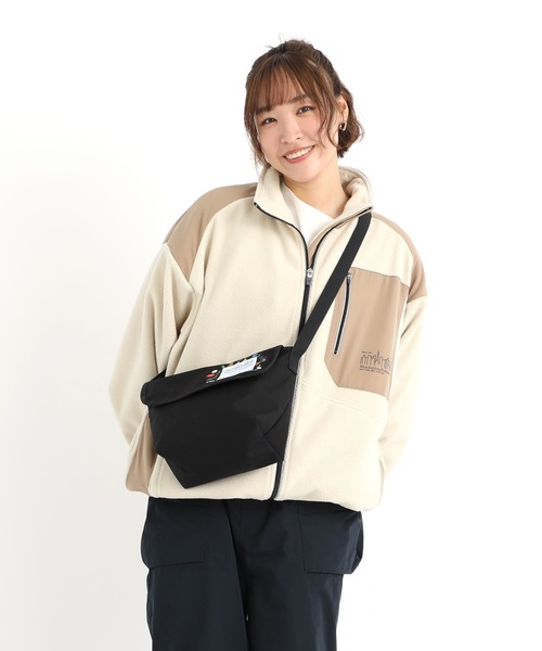Manhattan Portage（マンハッタンポーテージ）の「NYLON MESSENGER BAG (XS) BP W/DIV MGNT 500D CORDURA DPL（メッセンジャーバッグ・レディース・ブラック・X-SMALL）」の13枚目の写真