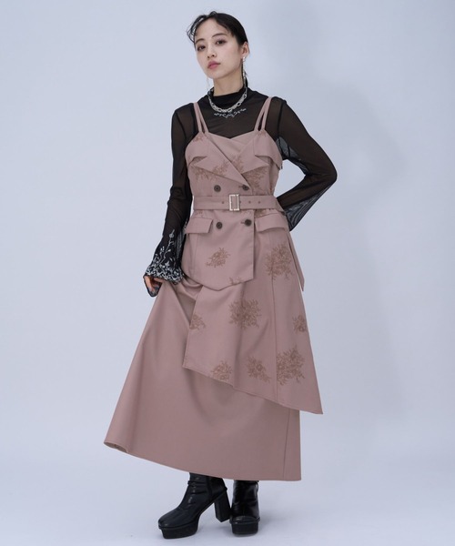 HARE(ハレ)の「Flowerシシュウジャンスカ(HARE)(ジャンパースカート・レディース・ライトブルー/ピンク/ブラック・FREE)」の3枚目の写真