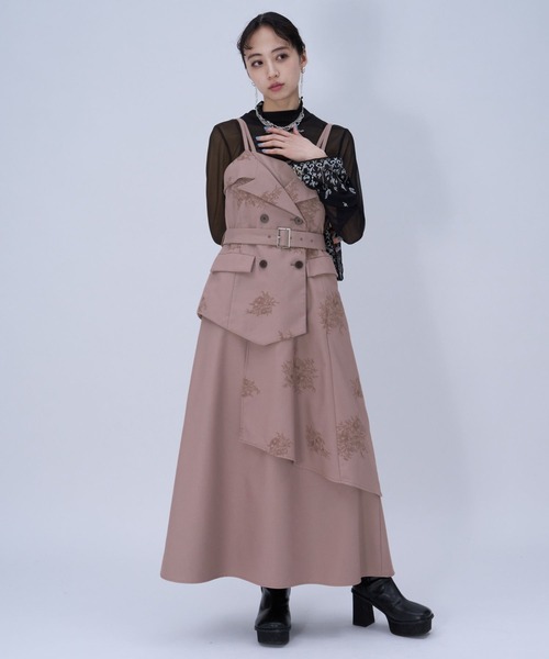 HARE(ハレ)の「Flowerシシュウジャンスカ(HARE)(ジャンパースカート・レディース・ライトブルー/ピンク/ブラック・FREE)」の8枚目の写真