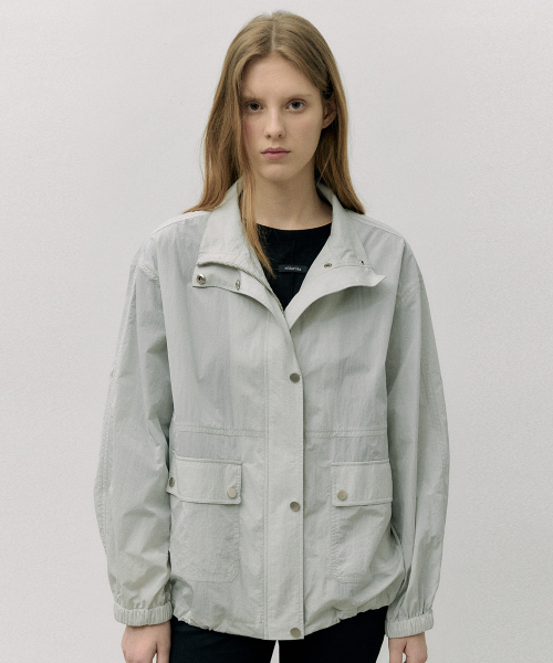 ROLAROLA(ロラロラ)の「HIGH NECK WIND JACKET GRAY(ナイロンジャケット・レディース・グレー・FREE)」の2枚目の写真