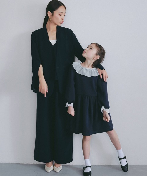 AJUGA.(アジュガ)の「イージーレイヤードVネックジレ【セレモニー/オケージョン】(ベスト・レディース・ネイビー/ブラック・M/S)」の13枚目の写真