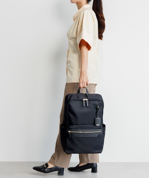 Jewelna Rose(ジュエルナローズ)の「リモハピ Vol.4 エアリィ B4/15.6インチPC収納 65631(バックパック/リュック・レディース・ブラック/ライトグレー/ダークグレー・FREE)」の4枚目の写真