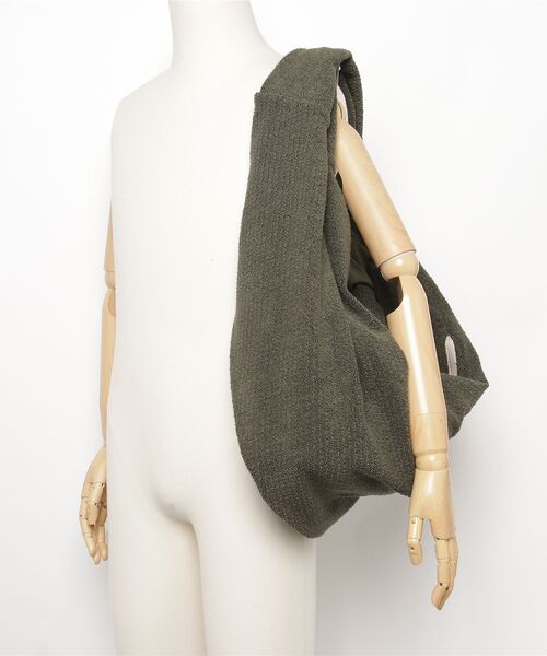 anlio（アンリオ）の「PULLOVER BAG（ショルダーバッグ・レディース・ホワイト/カーキ・FREE）」の19枚目の写真