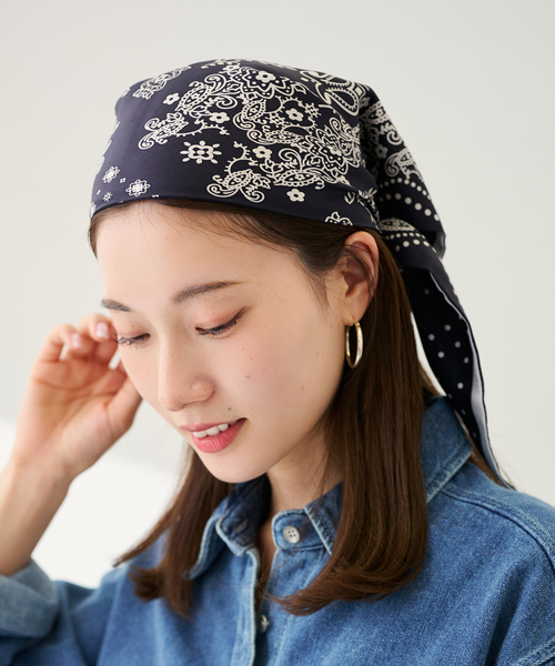FRAMeWORK（フレームワーク）の「manipuri/マニプリ　三角W65 スカーフ 45*96（バンダナ/スカーフ・レディース・ブラック/ブラウン・FREE）」の2枚目の写真